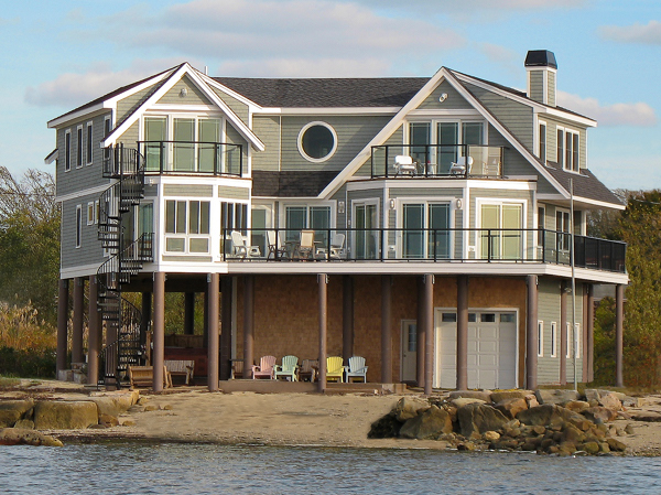 Fairhaven home on Pearson Pilings